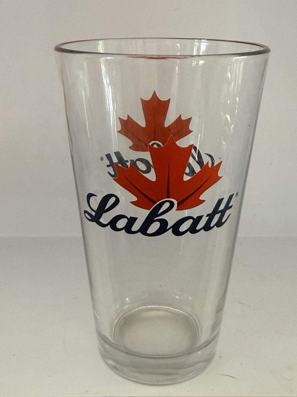 Vintage Canadian Labatt Blue pint Beer Glass Canada Collectable 6x3.5”